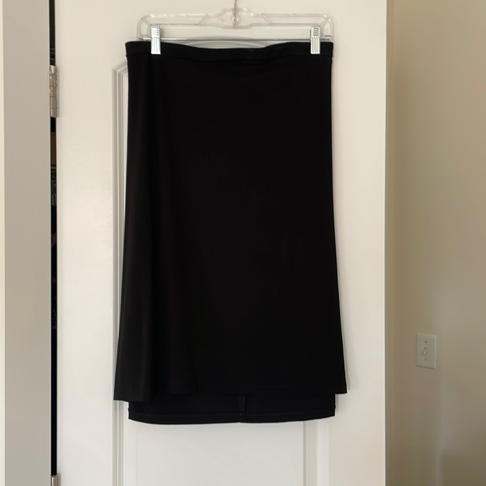 Black skirt